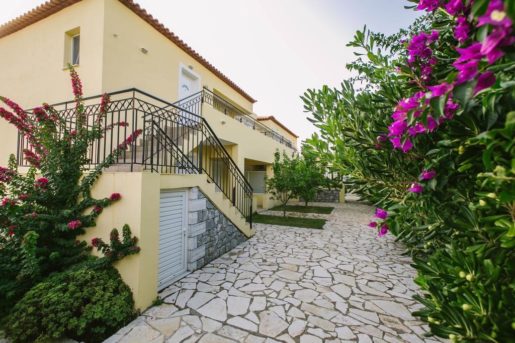 Hotel Aphrodite Stoupa Exterior photo