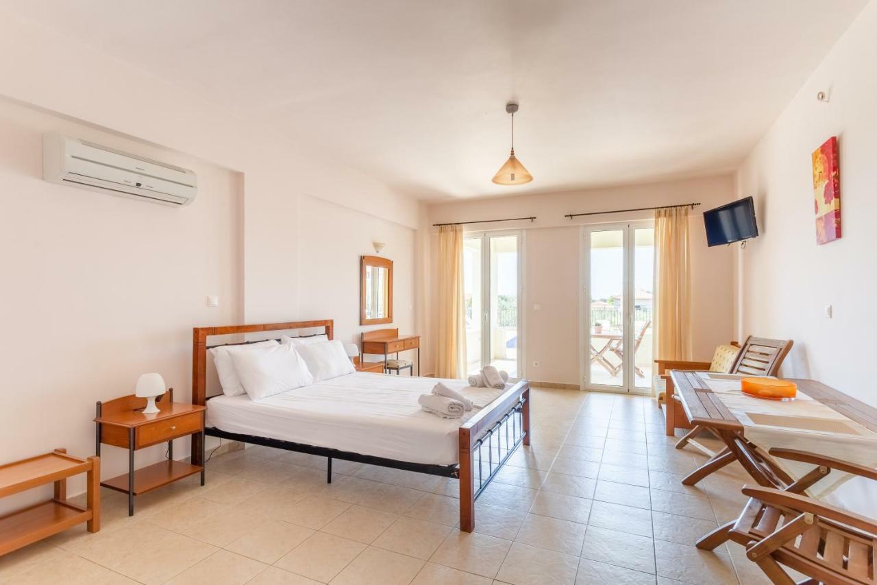 Hotel Aphrodite Stoupa Exterior photo