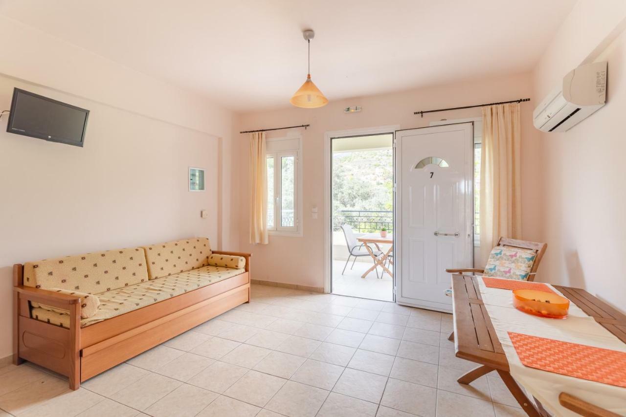 Hotel Aphrodite Stoupa Exterior photo